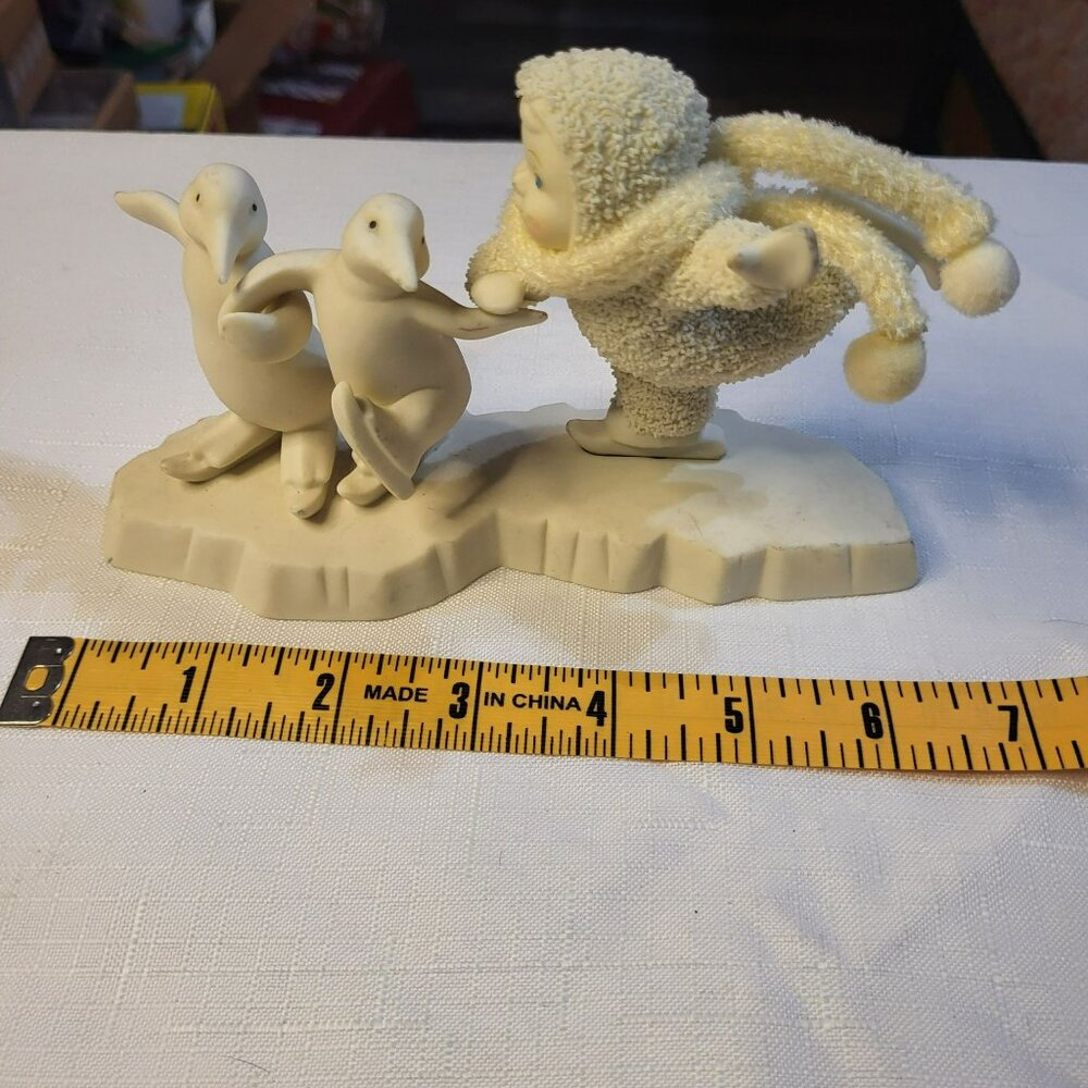 Snowbabies "Penguins On Parade" Figurine By Dept 56 Collectible Ivory Porcelain